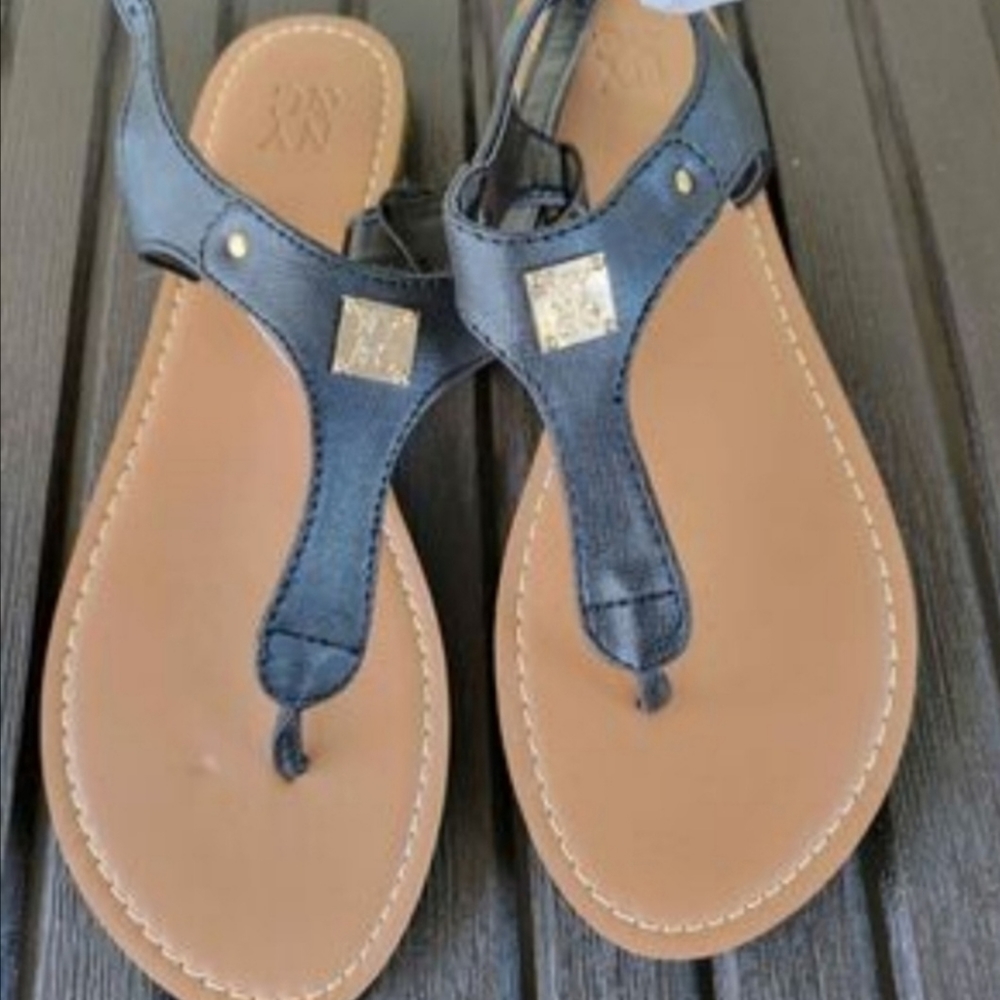 NEW W TAGS. New York and Co Sandals size 7